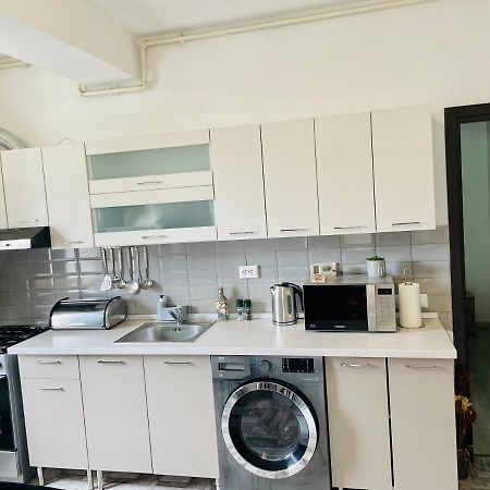 Dream Sury Apartment - Metrou Leonida, Spital Obregia Bucureşti Eksteriør bilde